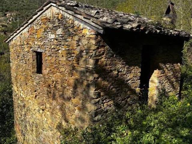 Rustico in vendita a Montemagno, Calci
