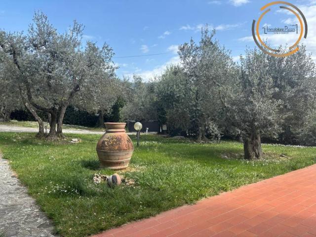 Rustico in vendita a Colle di Sotto, Calenzano