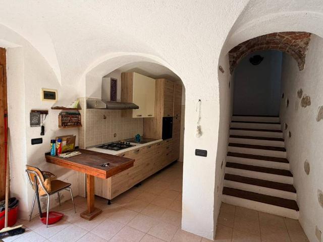 Rustico in vendita a Calice Ligure, Liguria