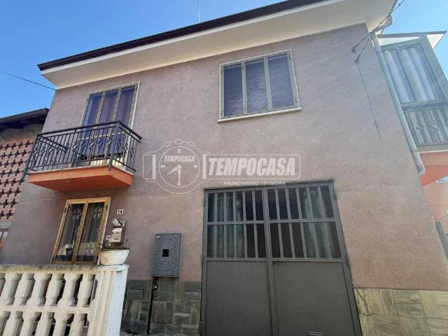 Rustico in vendita a Piemonte, Asti