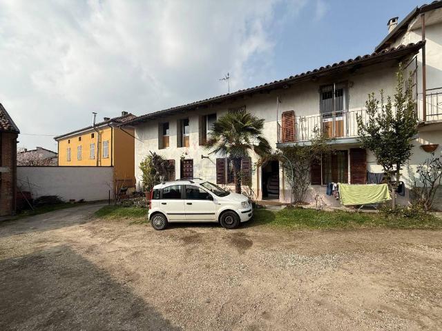 Rustico in vendita a Piemonte, Asti