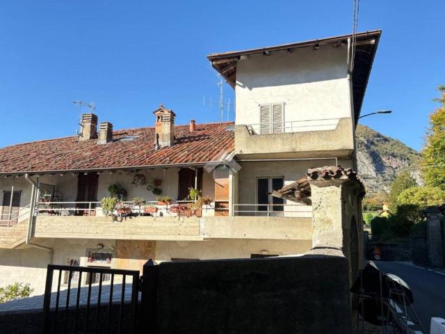 Rustico in vendita a Oneta, Calolziocorte
