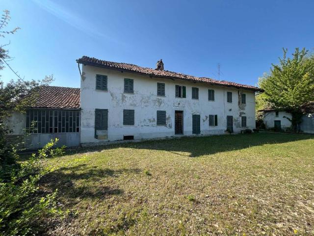 Rustico in vendita a Piemonte, Asti