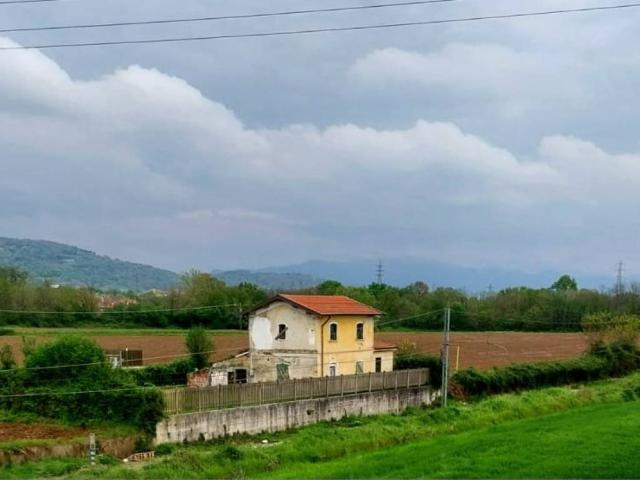 Rustico in vendita a Calusco D'adda, Lombardia