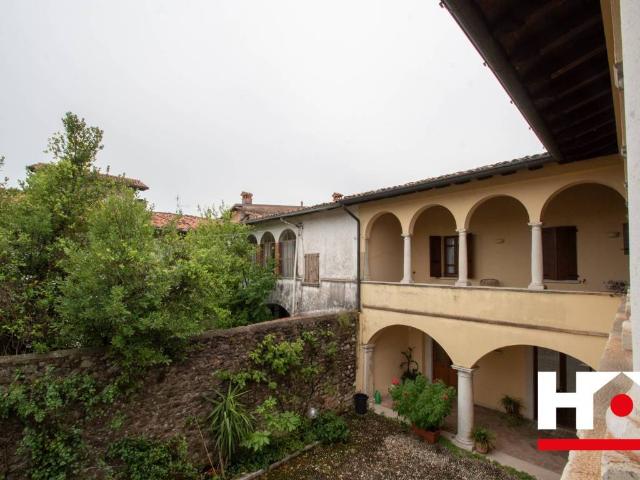 Rustico in vendita a Calvagese Della Riviera, Lombardia