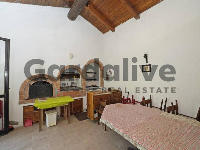 Rustico in vendita a Calvagese Della Riviera, Lombardia