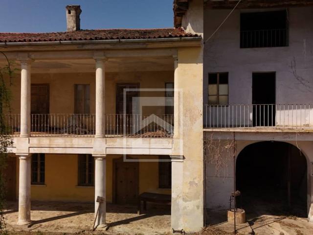Rustico in vendita a Calvagese Della Riviera, Lombardia
