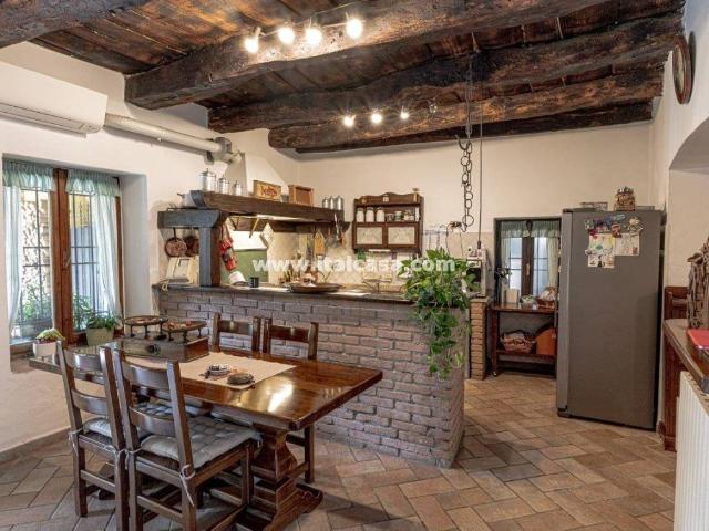 Rustico in vendita a Calvenzano, Lombardia