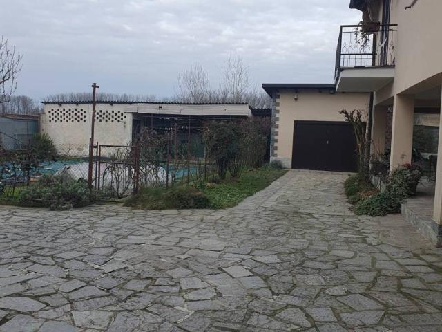Rustico in vendita a Bettola, Calvignasco