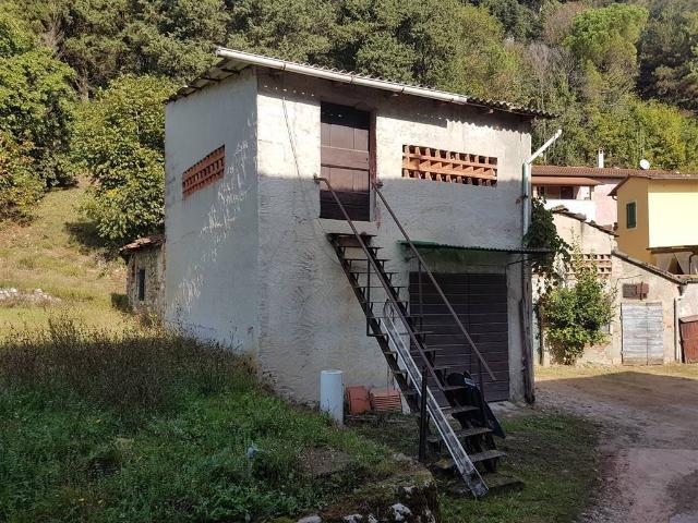 Rustico in vendita a Camaiore, Toscana