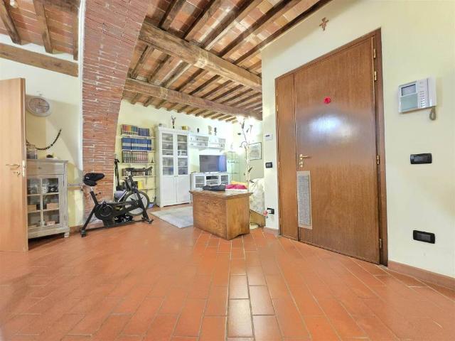 Rustico in vendita a Camaiore, Toscana