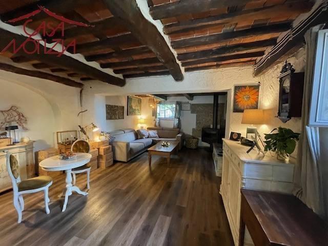 Rustico in vendita a Camaiore, Toscana