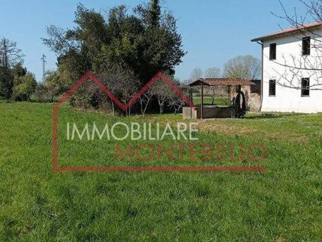 Rustico in vendita a Orbicciano, Camaiore