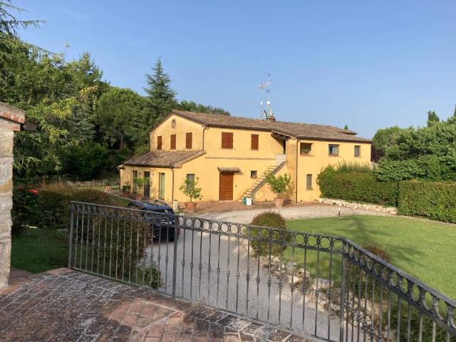 Rustico in vendita a Marche, Ancona
