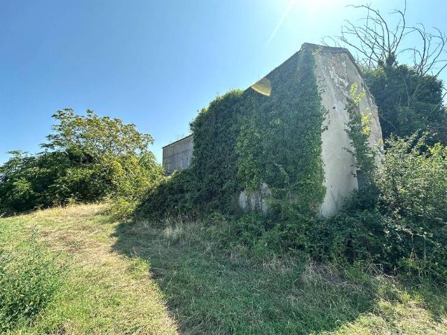 Rustico in vendita a Marche, Ancona