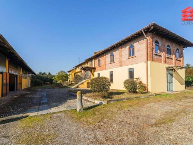 Rustico in vendita a Piemonte, Novara