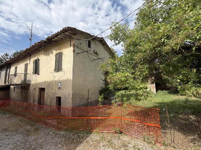 Rustico in vendita a Marche, Macerata