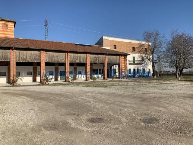 Rustico in vendita a Camisano Vicentino, Veneto