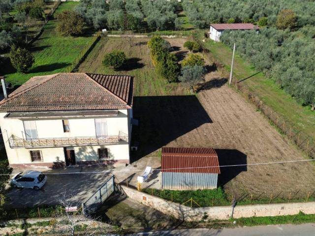 Rustico in vendita a Campagna, Campania