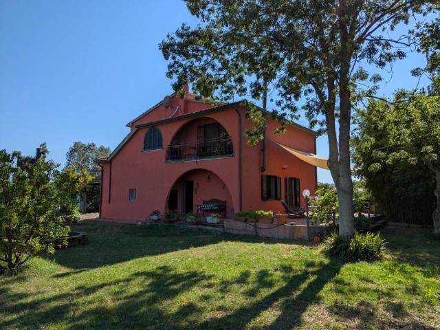 Rustico in vendita a Campagnatico, Toscana