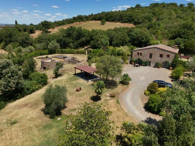 Rustico in vendita a Campagnatico, Grosseto