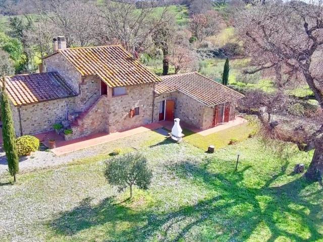 Rustico in vendita a Campagnatico, Toscana