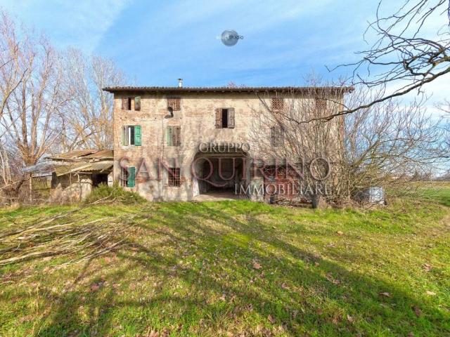 Rustico in vendita a Pianura Reggiana, Re