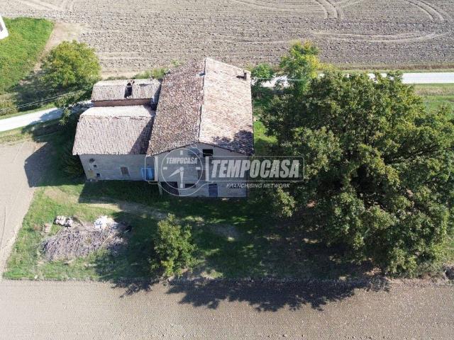 Rustico in vendita a Pianura Reggiana, Re