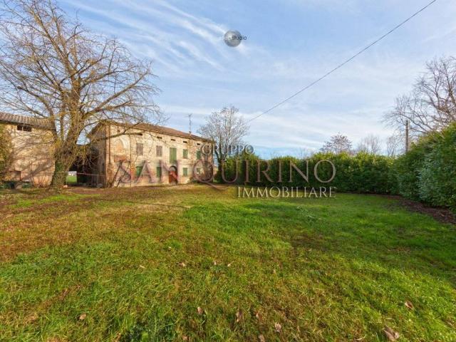 Rustico in vendita a Pianura Reggiana, Re