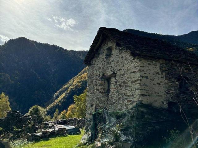 Rustico in vendita a Piemonte, Vercelli