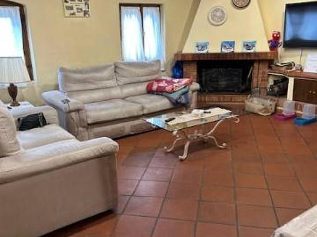 Rustico in vendita a Santa Maria, Campi Bisenzio