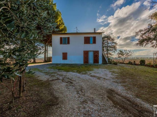 Rustico in vendita a Campiglia Marittima, Toscana