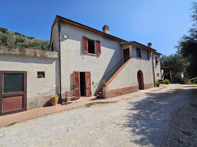 Rustico in vendita a Campiglia Marittima, Toscana