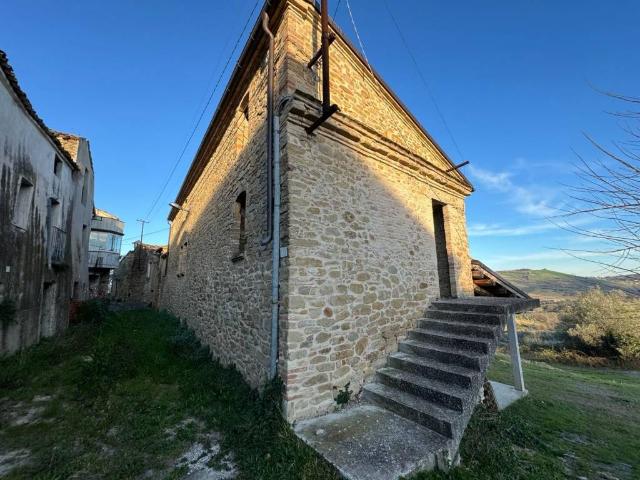 Rustico in vendita a Campli, Abruzzo