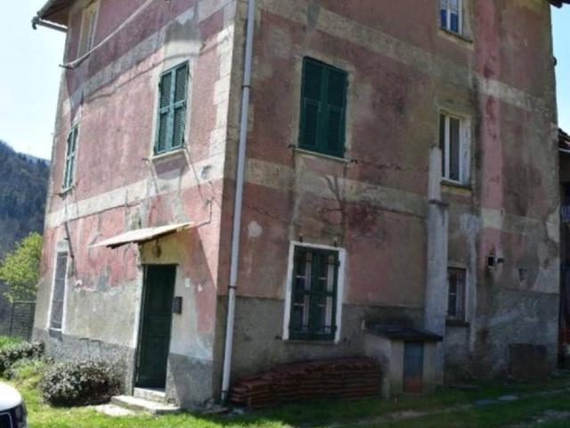 Rustico in vendita a Cascina Pratomarro, Campo Ligure