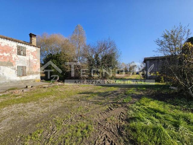 Rustico in vendita a Campodarsego, Veneto