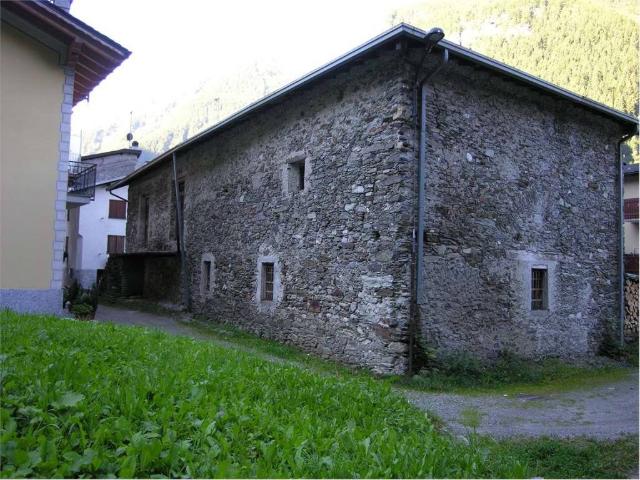 Rustico in vendita a Comunità montana della Valchiavenna, Campodolcino