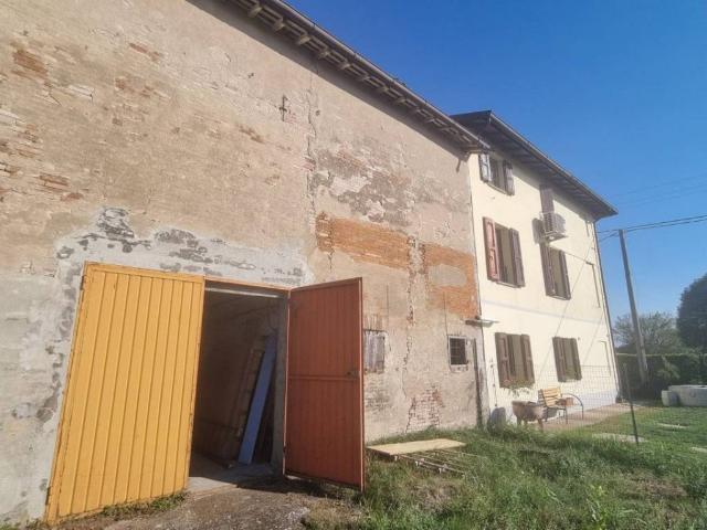 Rustico in vendita a Unione delle Terre d'Argine, Campogalliano