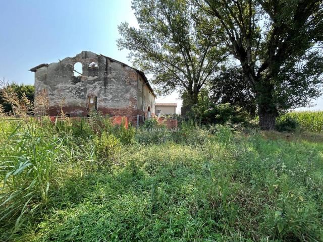 Rustico in vendita a Unione delle Terre d'Argine, Campogalliano