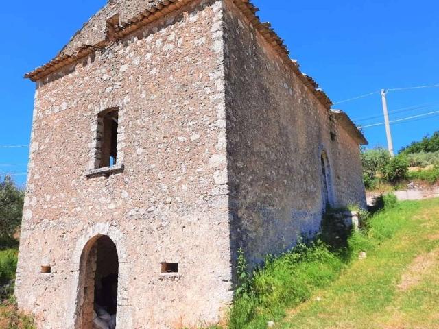 Rustico in vendita a Campoli Appennino, Lazio