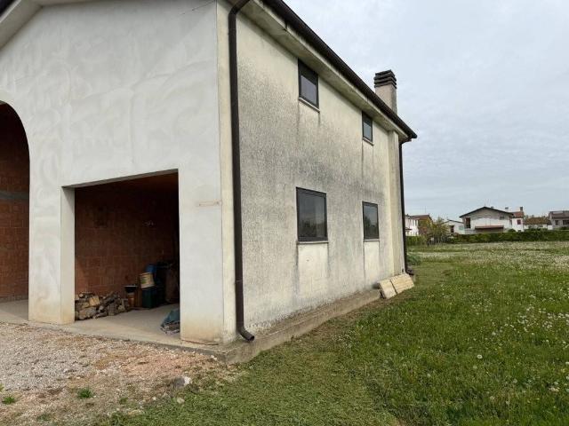 Rustico in vendita a Calcroci, Camponogara