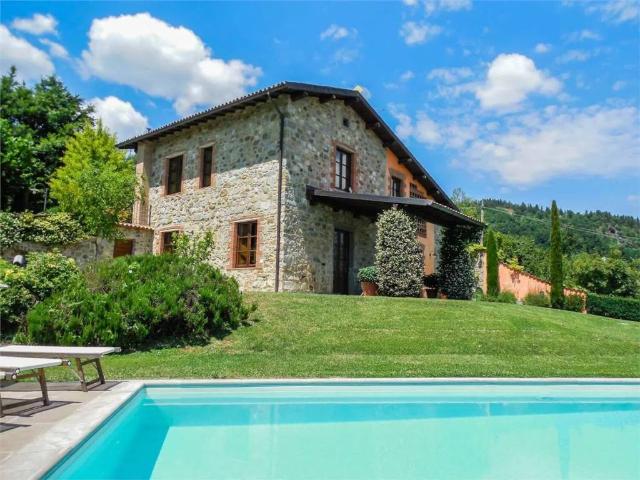 Rustico in vendita a Casatico, Camporgiano