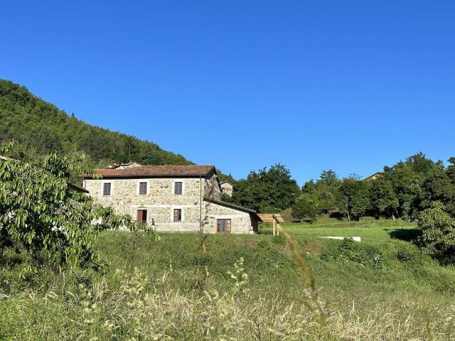 Rustico in vendita a Unione Comuni Garfagnana, Camporgiano