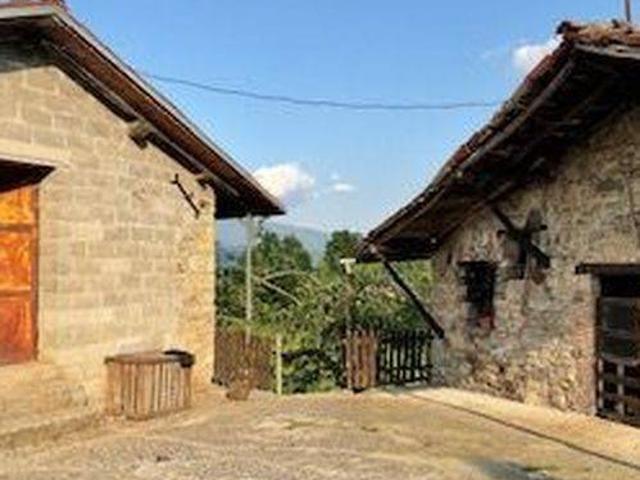 Rustico in vendita a Unione Comuni Garfagnana, Camporgiano