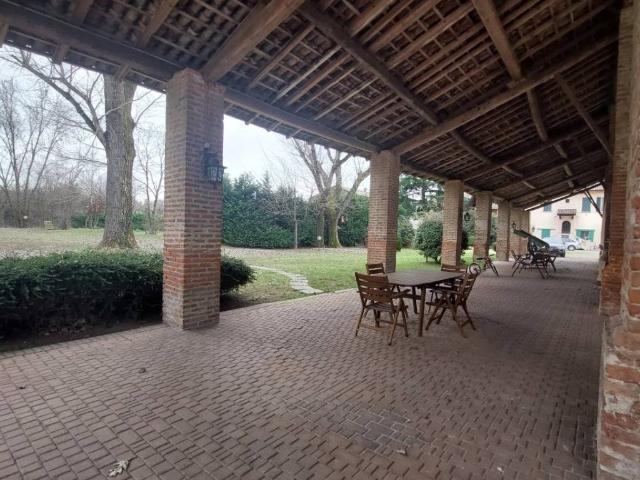 Rustico in vendita a Albaredo Arnaboldi, Lombardia