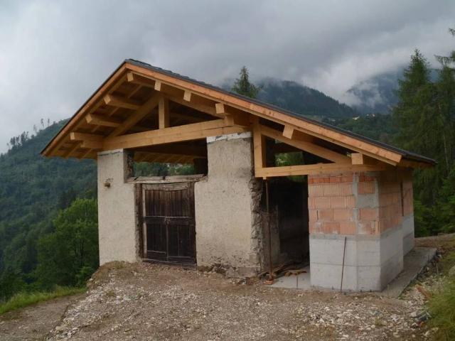 Rustico in vendita a Comunità di Primiero, Canal San Bovo