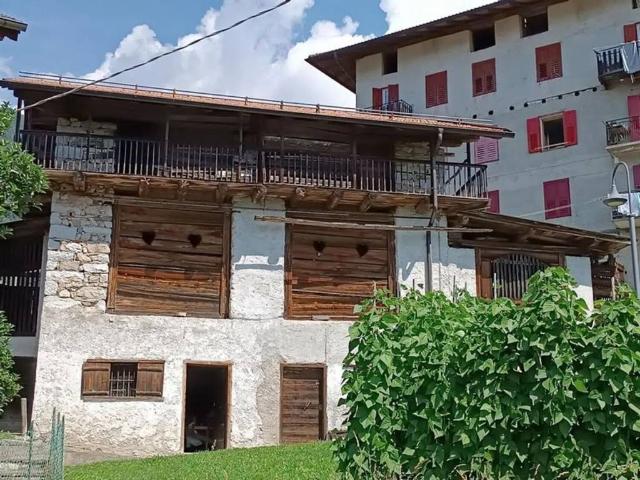Rustico in vendita a Comunità di Primiero, Canal San Bovo