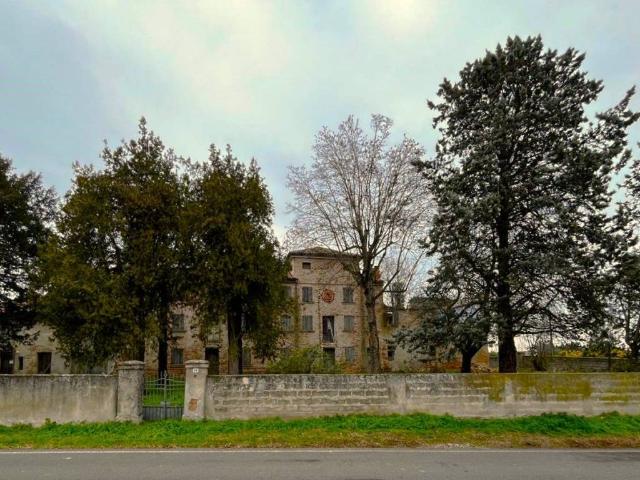 Rustico in vendita a Canda, Veneto