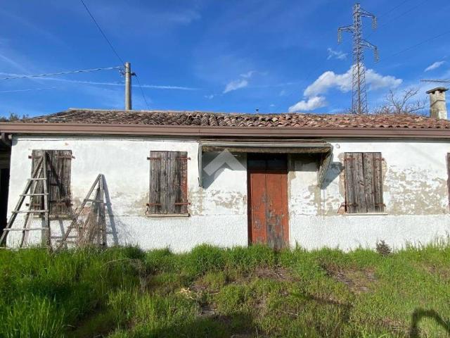 Rustico in vendita a Candiana, Veneto