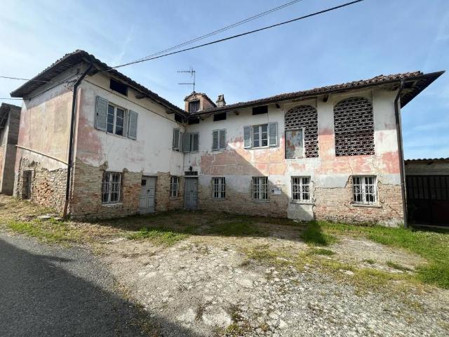 Rustico in vendita a Piemonte, Asti